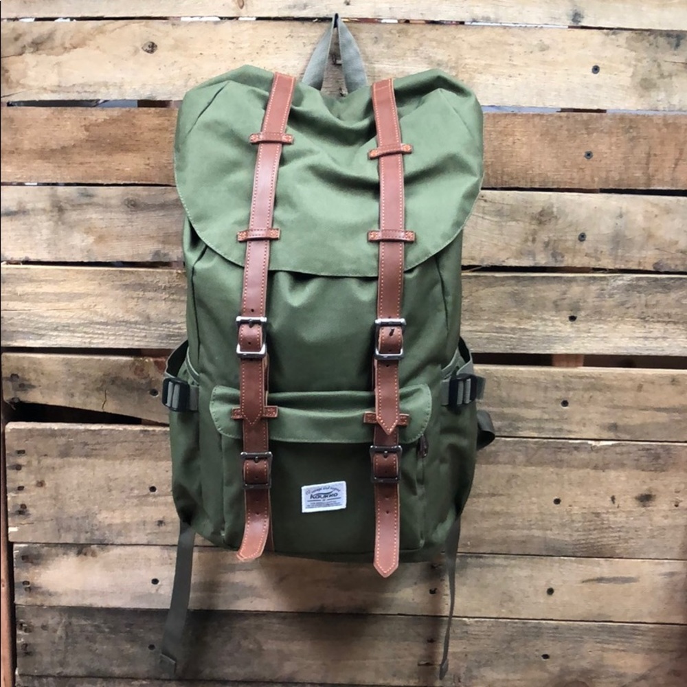 Laptop outdoor back pack